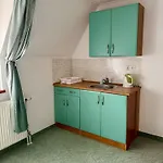 Eden Panzio 4* Buk