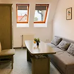 Eden Panzio Apart Otel Bük
