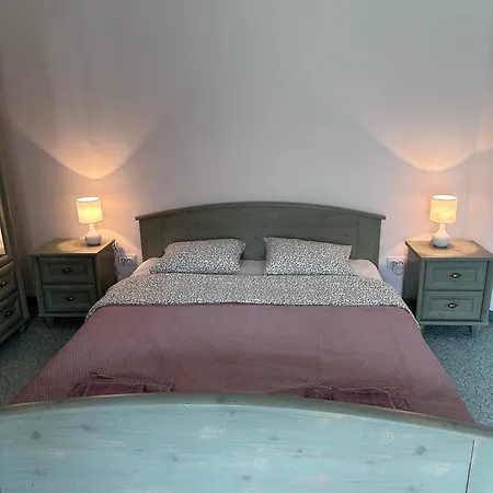 Eden Panzio Aparthotel Bük