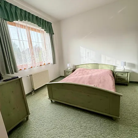 Apartahotel éden Panzio Bük