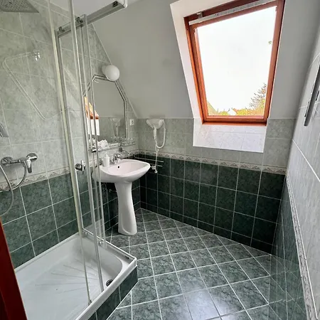 éden Panzio Appart hôtel