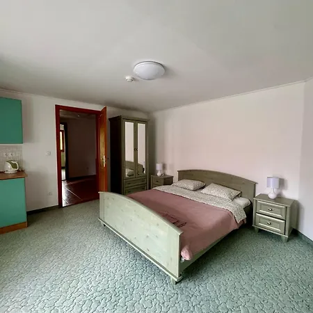 Aparthotel Eden Panzio *