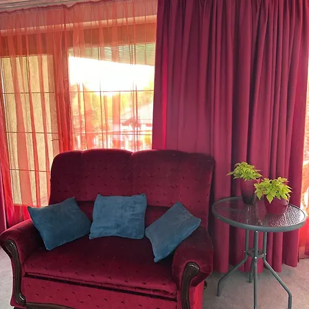 Eden Panzio Aparthotel 4*