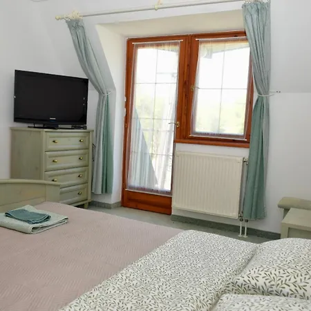 Aparthotel Eden Panzio