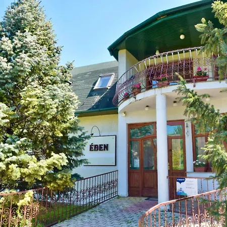 Aparthotel éden
