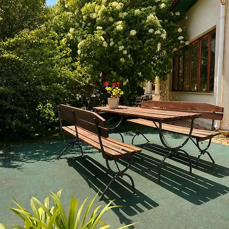 Eden Panzio Apartmanhotel 4*