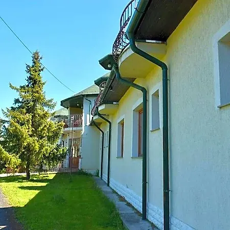 Eden Panzio Apart-hotel 4*